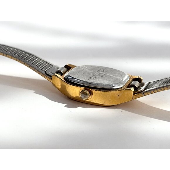 Benrus Acordion Style B369 Gold T Ladies Vintage Wristwatch - 18mm - WORKS! - Picture 11 of 13